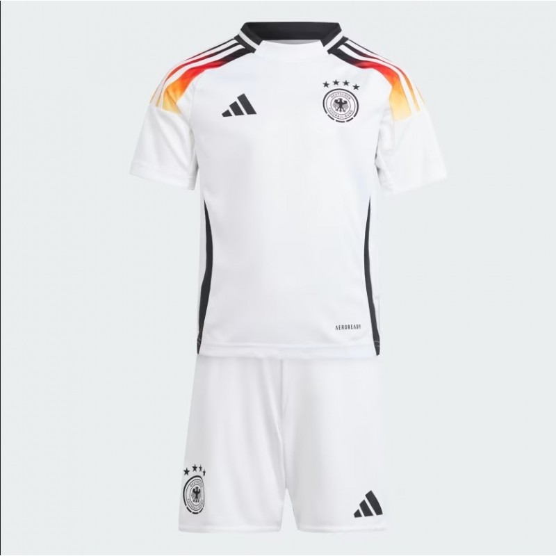 Kids Unisex Football
GERMANY 24 HOME JERSEY KIDS